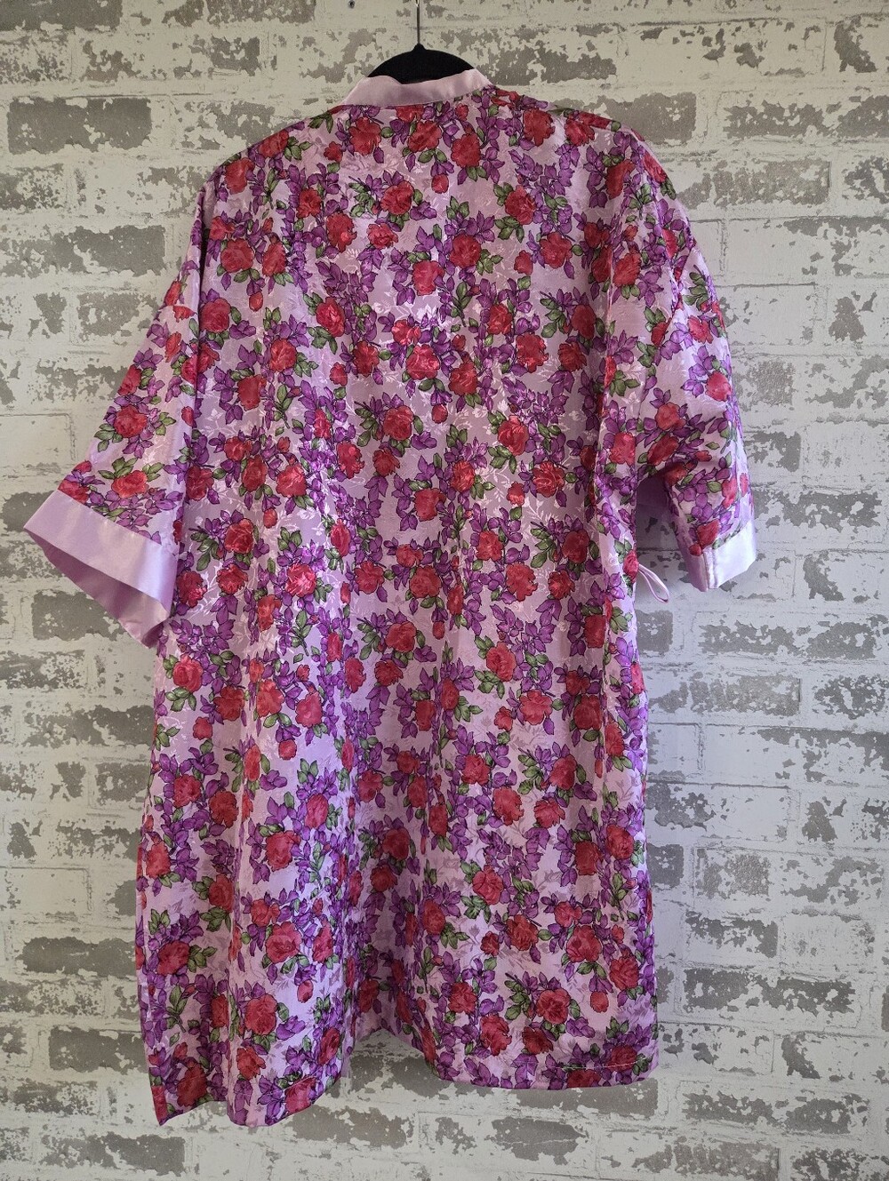 Vanity Fair Vintage 3-Piece Set Floral Satin Robe Nightgown & Padded Hanger M - Picture 6 of 9